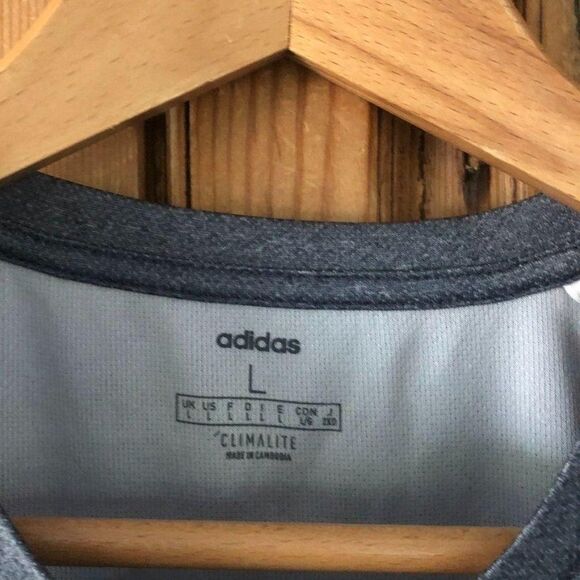 Adidas Mens Gray Climalite Basic Tee Shirt Athletic Workout Casual Size Large - Picture 2 of 9